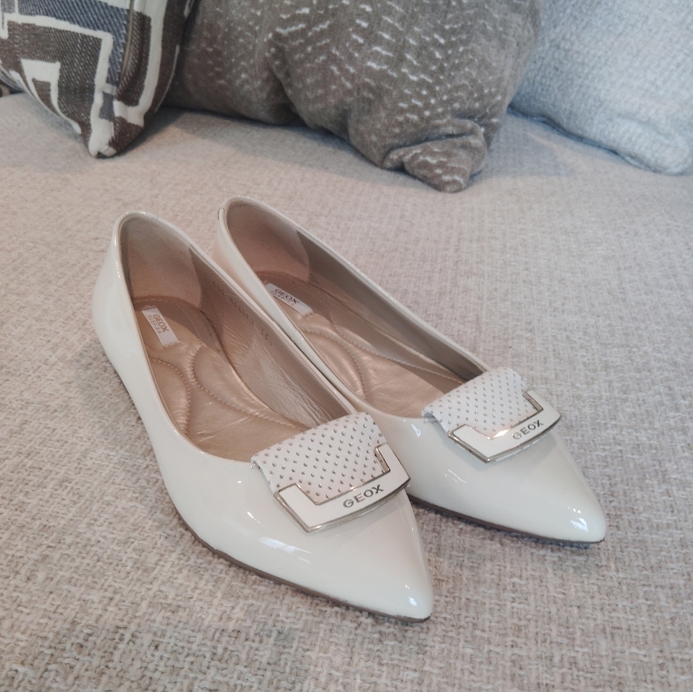 Geox Respira Women's White Flats